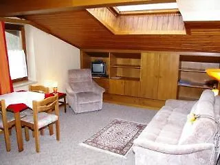 Haus Strutzenberger *