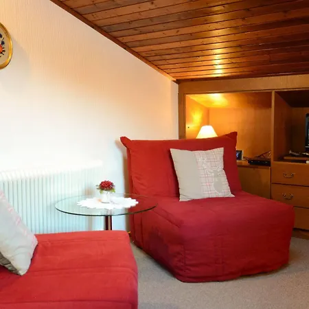 Haus Strutzenberger Apartamento *