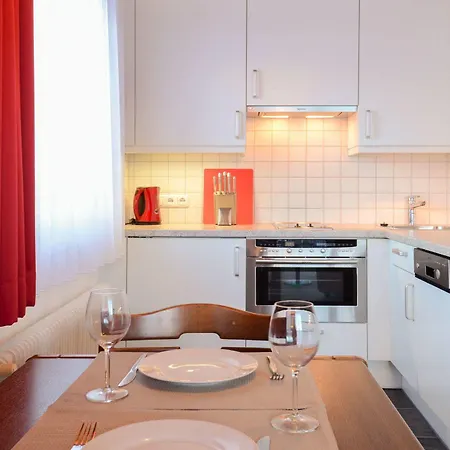 Haus Strutzenberger Apartamento *
